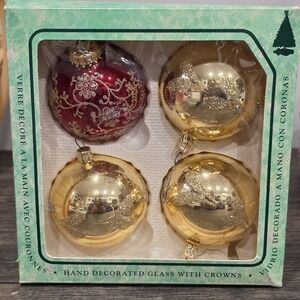 Vintage Christmas by Krebs Mix 3 Gold Glitter 1 Maroon Ornaments